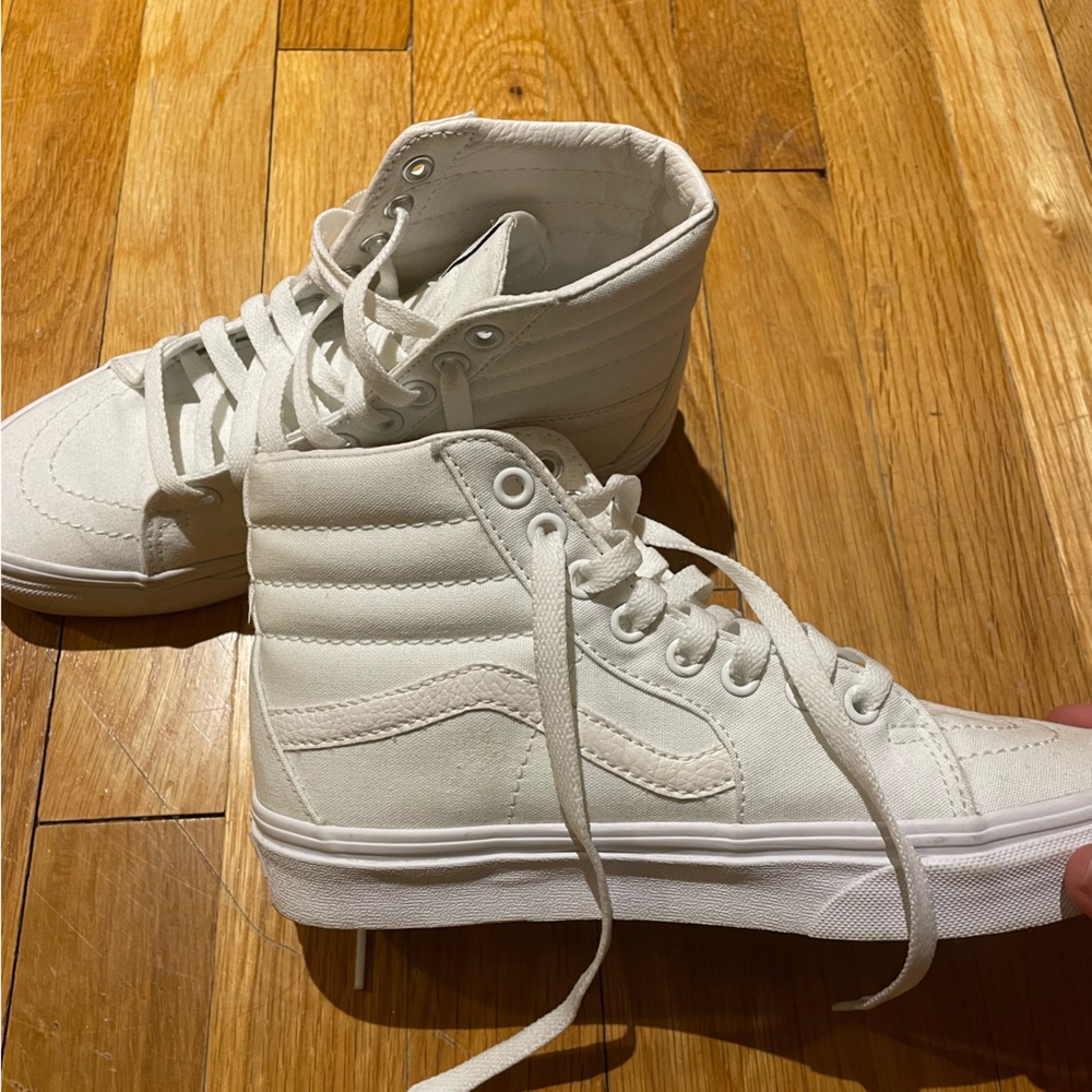 White Vans high tops - Picture 2 of 4